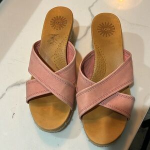 UGG Womens wedges size 9.5